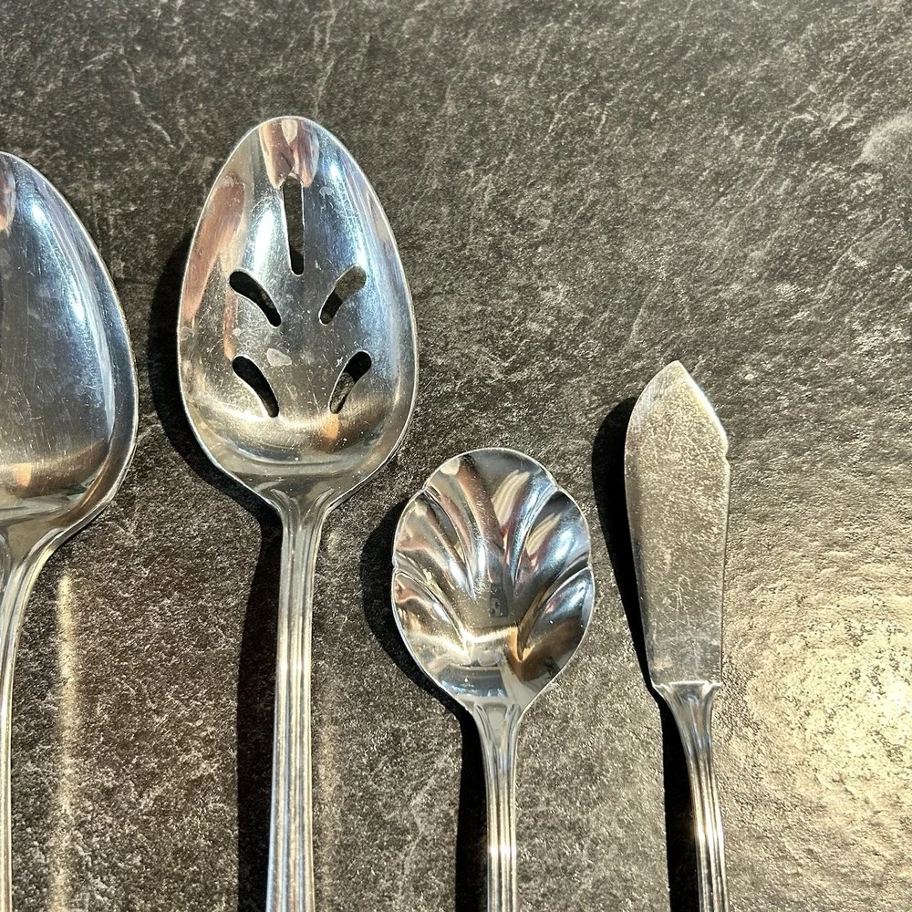 Vtg Reed & Barton Sarajevo Flatware 86 Pc, 8 Person Service, Hostess & Extras